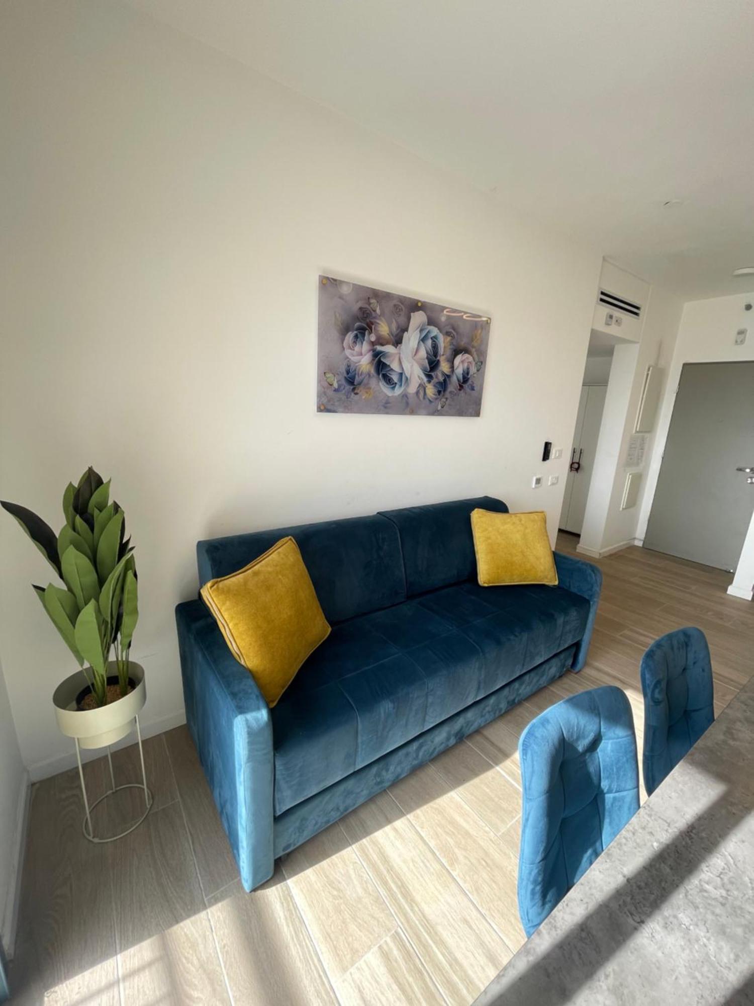 Beautiful 2br Near Mahane Yehuda Апартаменты *